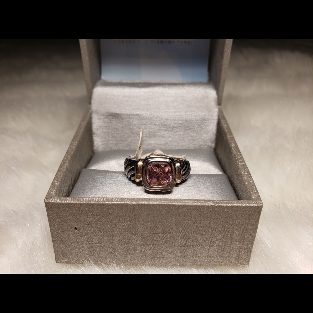 18KGE Pink Topaz Ring Size 7